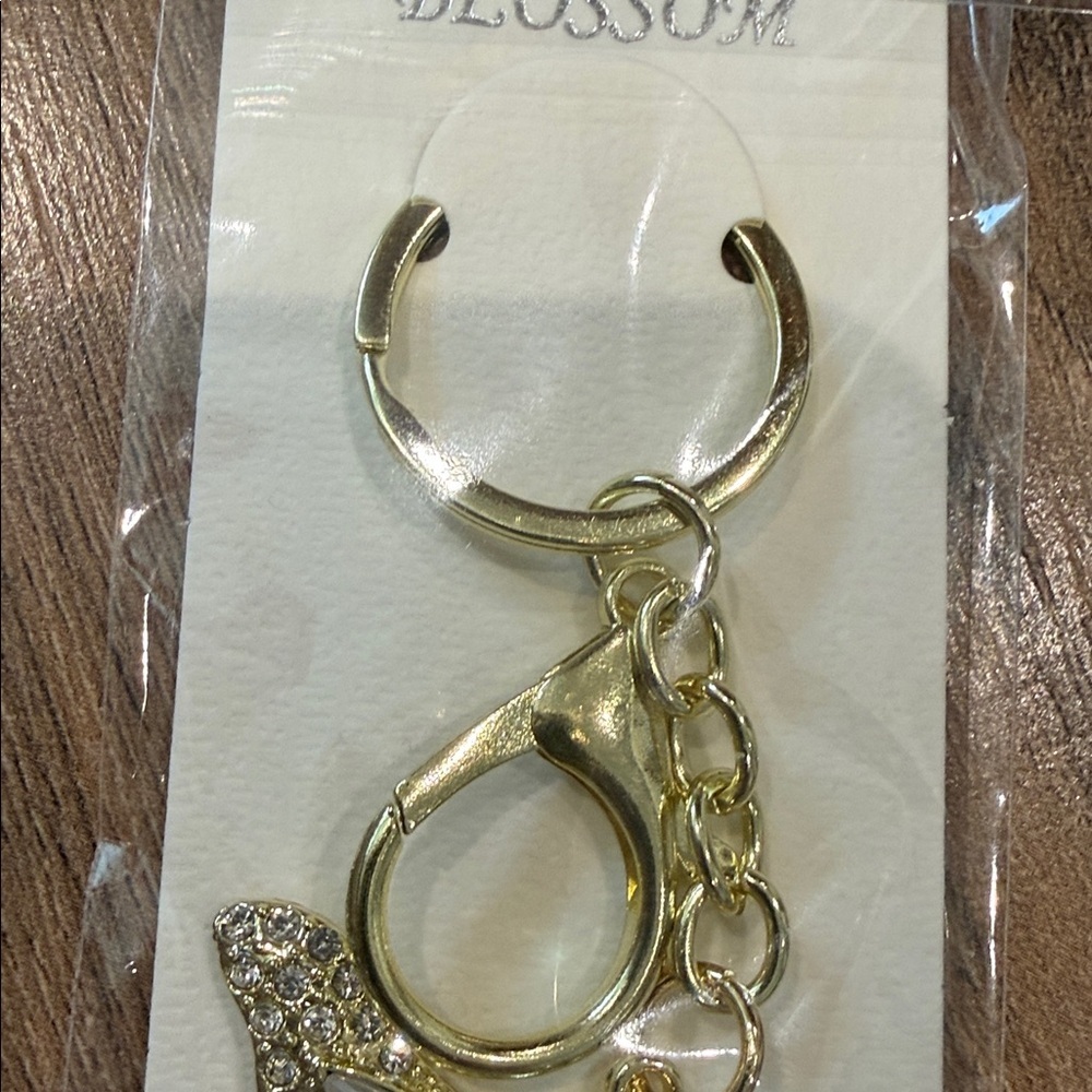Blossom Dragonfly Crystal Keychain -gold. Makes great Bag Charms or Keychains - Picture 3 of 4